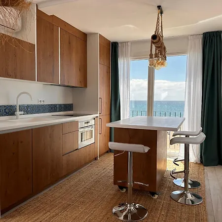 Apartment - Primera Linea De Playa Y Solarium Jo3