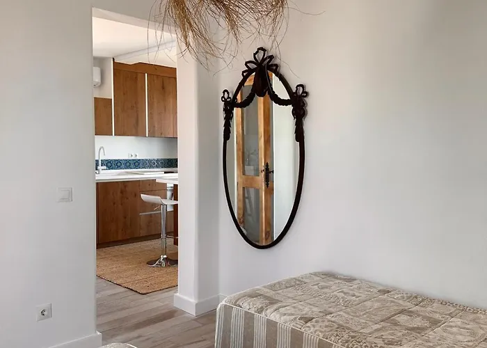 - Primera Linea De Playa Y Solarium Jo3 Estepona