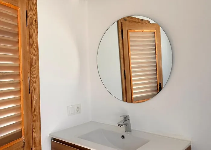 - Primera Linea De Playa Y Solarium Jo3 Estepona