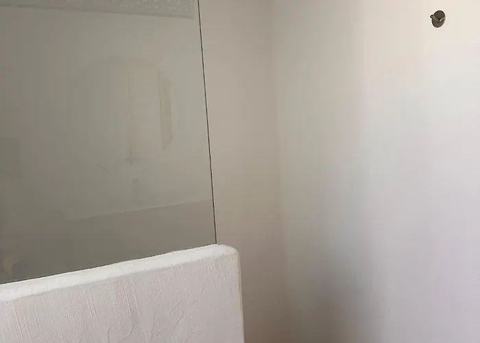 - Primera Linea De Playa Y Solarium Jo3 Estepona